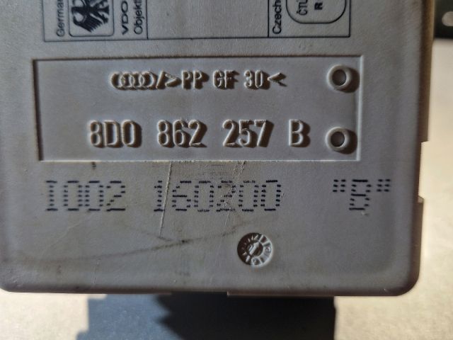 bontott AUDI A4 B5 Központizár Motor (Pozíciófüggetlen)