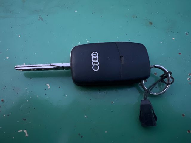 bontott AUDI A4 B5 Kulcsház