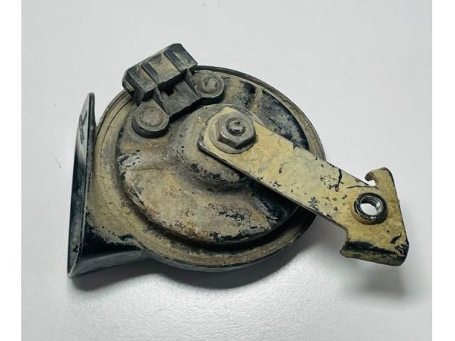 bontott AUDI A4 B5 Kürt