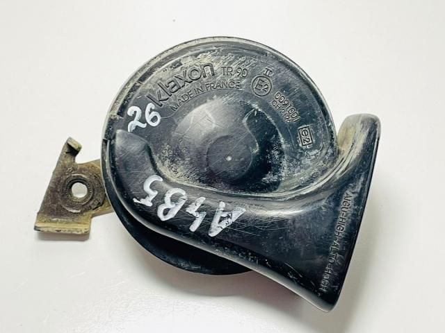 bontott AUDI A4 B5 Kürt