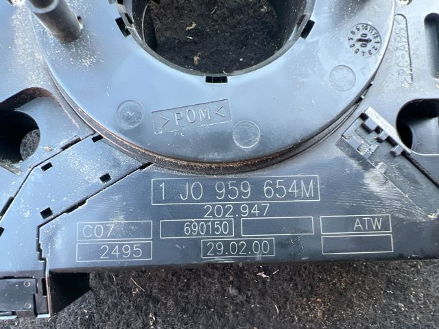 bontott AUDI A4 B5 Légzsák Átvezető Szalagkábel