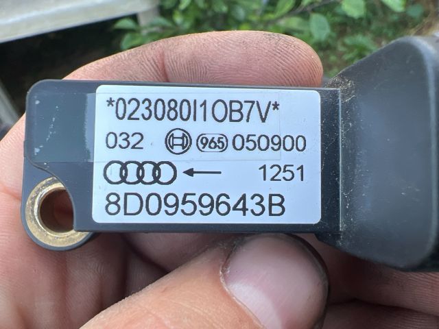 bontott AUDI A4 B5 Légzsák Indító Modul Oldallégzsák