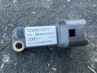 bontott AUDI A4 B5 Légzsák Indító Modul Oldallégzsák