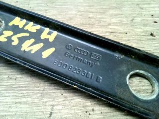 bontott AUDI A4 B5 Motorháztető Bal Zsanér