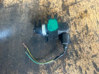 bontott AUDI A4 B5 Nyomásszabályzó Szelep