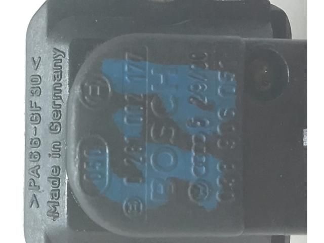 bontott AUDI A4 B5 Nyomástartó Szelep