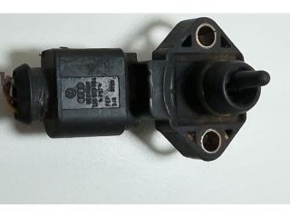 bontott AUDI A4 B5 Nyomástartó Szelep