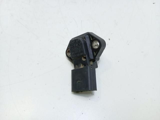 bontott AUDI A4 B5 Nyomástartó Szelep