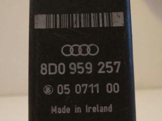 bontott AUDI A4 B5 Relé