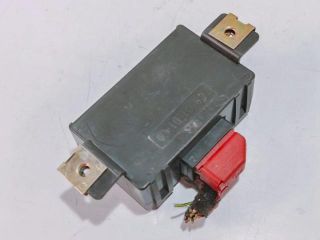 bontott AUDI A4 B5 Riasztó Központ