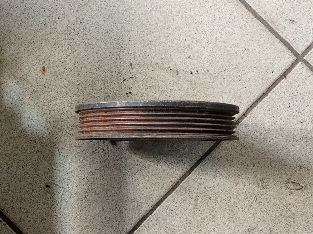 bontott AUDI A4 B5 Szervó Szivattyú Szíjtárcsa