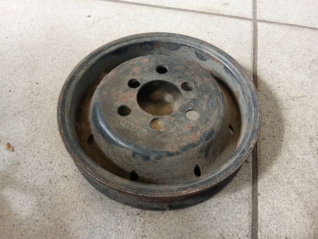 bontott AUDI A4 B5 Szervó Szivattyú Szíjtárcsa