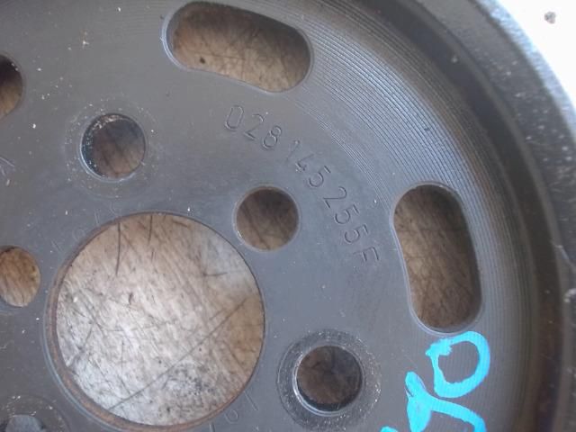 bontott AUDI A4 B5 Szervó Szivattyú Szíjtárcsa