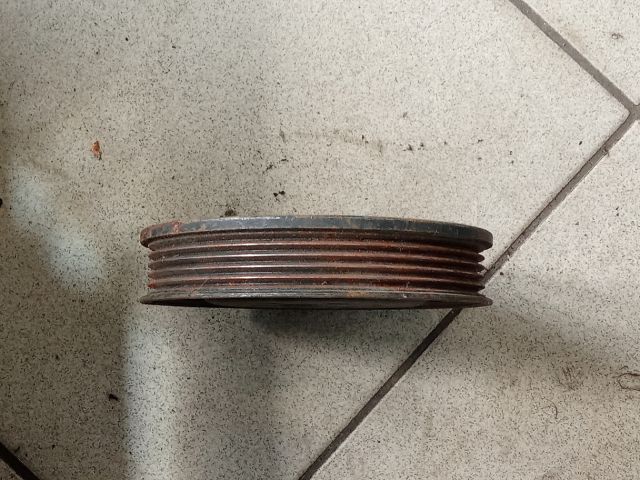 bontott AUDI A4 B5 Szervó Szivattyú Szíjtárcsa