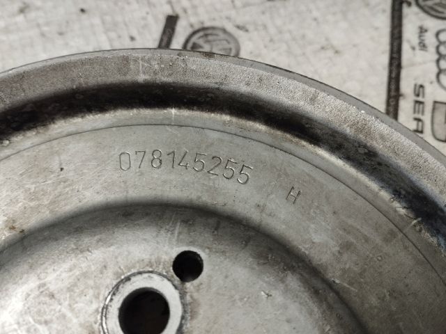 bontott AUDI A4 B5 Szervó Szivattyú Szíjtárcsa