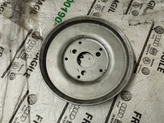 bontott AUDI A4 B5 Szervó Szivattyú Szíjtárcsa