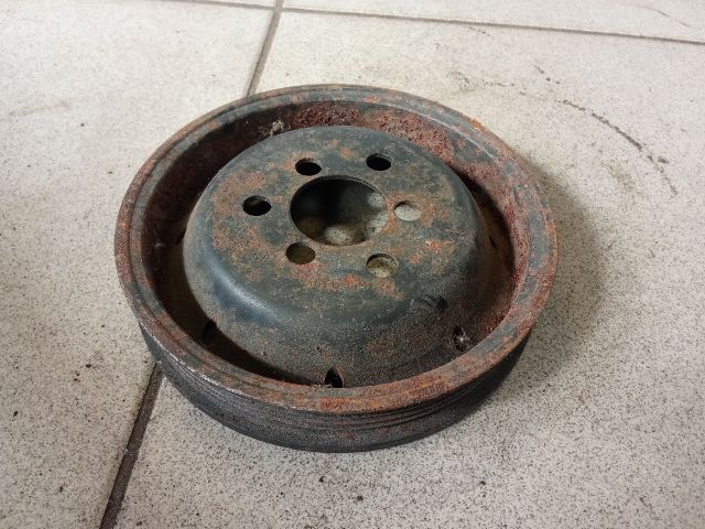 bontott AUDI A4 B5 Szervó Szivattyú Szíjtárcsa