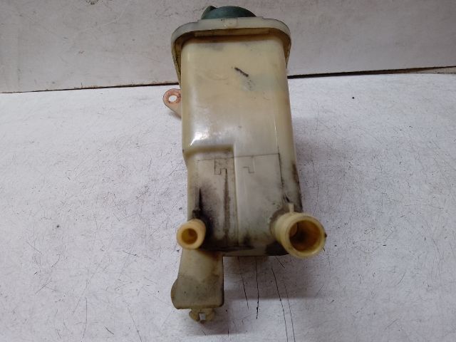 bontott AUDI A4 B5 Szervóolaj Tartály