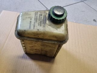 bontott AUDI A4 B5 Szervóolaj Tartály