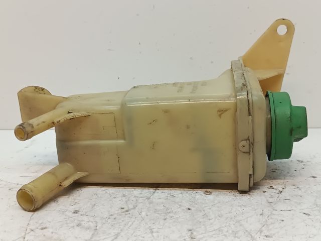 bontott AUDI A4 B5 Szervóolaj Tartály