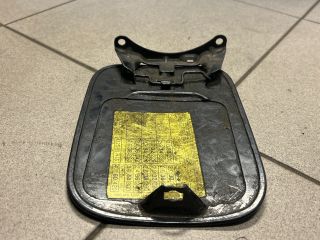 bontott AUDI A4 B5 Tankajtó