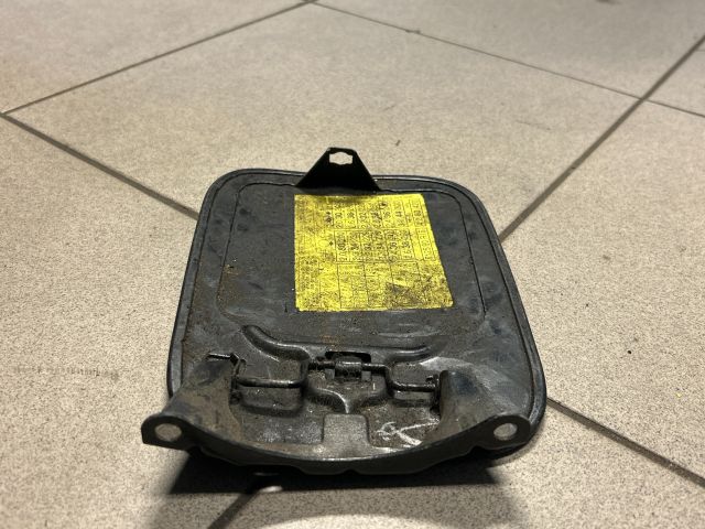 bontott AUDI A4 B5 Tankajtó