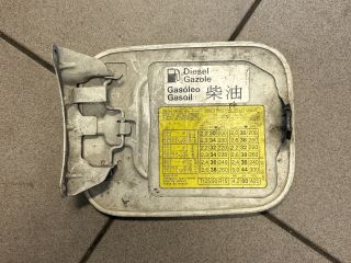 bontott AUDI A4 B5 Tankajtó