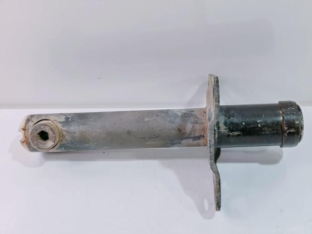 bontott AUDI A4 B5 Tartó Bak