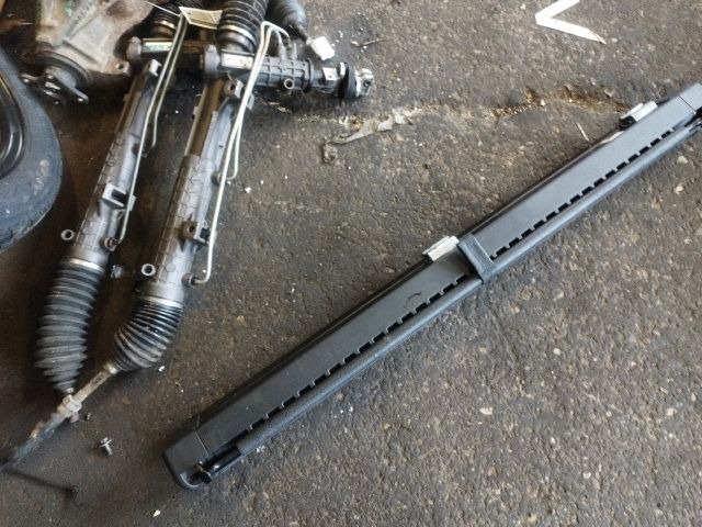 bontott AUDI A4 B5 Térelválasztó