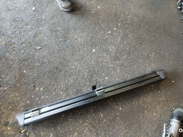 bontott AUDI A4 B5 Térelválasztó