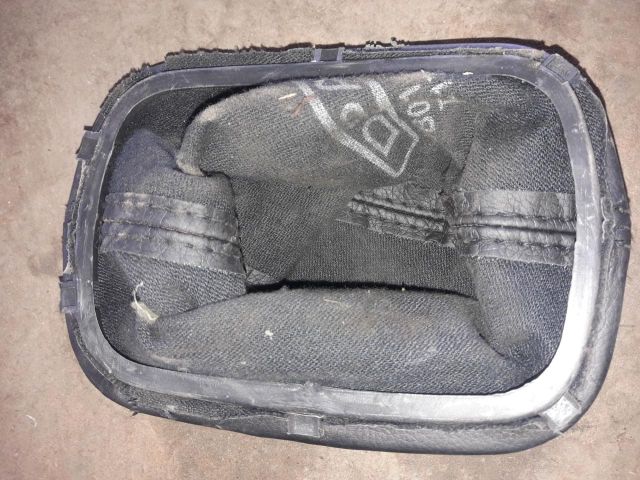 bontott AUDI A4 B5 Váltószoknya