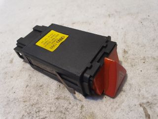 bontott AUDI A4 B5 Vészvillogó Kapcsoló
