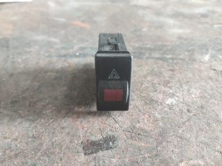 bontott AUDI A4 B5 Vészvillogó Kapcsoló