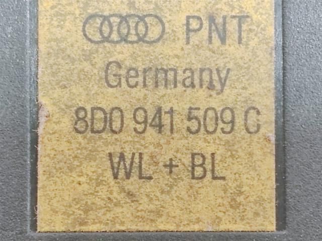 bontott AUDI A4 B5 Vészvillogó Kapcsoló