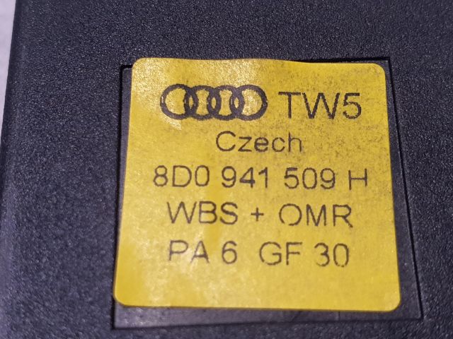 bontott AUDI A4 B5 Vészvillogó Kapcsoló