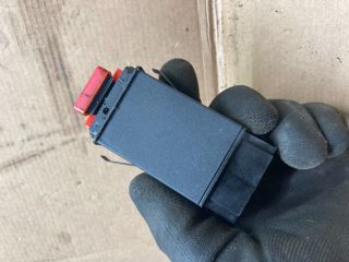 bontott AUDI A4 B5 Vészvillogó Kapcsoló