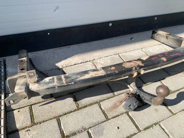 bontott AUDI A4 B5 Vonóhorog