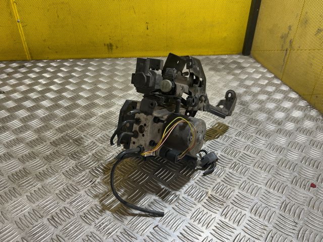 bontott AUDI A4 B6 ABS Kocka