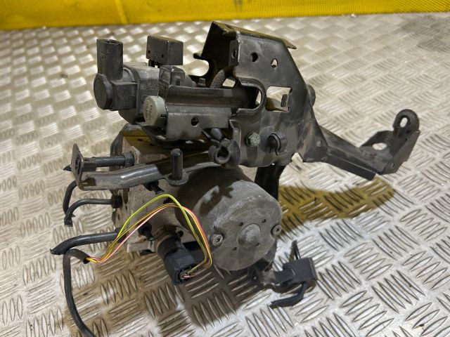 bontott AUDI A4 B6 ABS Kocka