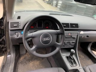 bontott AUDI A4 B6 Bal első Gólyaláb (Lengécsillapító, Rugó)