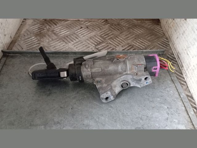 bontott AUDI A4 B6 Gyújtáskapcsoló