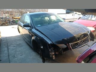 bontott AUDI A4 B6 Jobb első Rugó