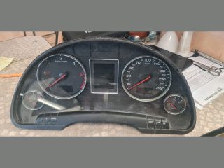 bontott AUDI A4 B6 Kilométeróra