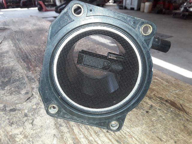 bontott AUDI A4 B6 Légtömegmérő