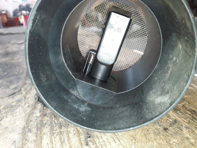 bontott AUDI A4 B6 Légtömegmérő