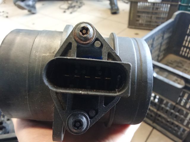 bontott AUDI A4 B6 Légtömegmérő