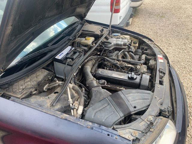 bontott AUDI A4 B6 Motor (Fűzött blokk hengerfejjel)