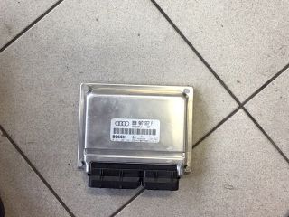 bontott AUDI A4 B6 Motorvezérlő