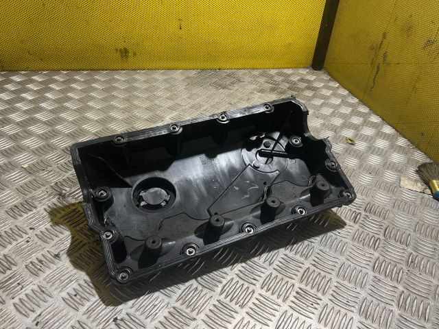 bontott AUDI A4 B6 Szelepfedél