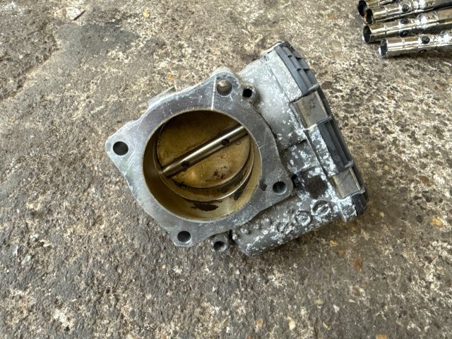 bontott AUDI A4 B6 Fojtószelep (Elektromos)